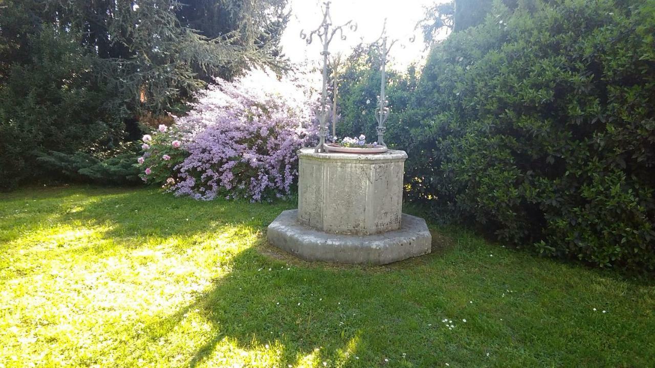 B&B La Villa Mediterranea Passirano Buitenkant foto